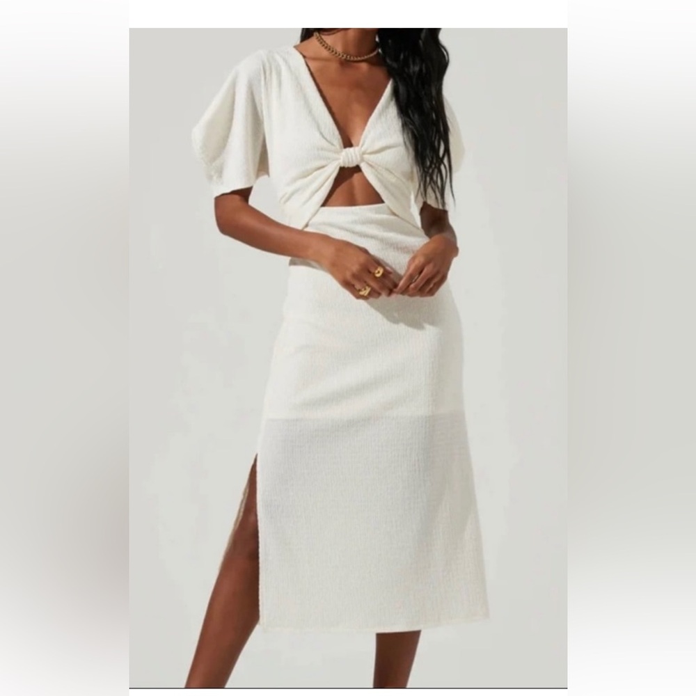 ASTR The Label Normandie Cutout Puff Sleeve Midi Dress, in ivory, size Small NWT